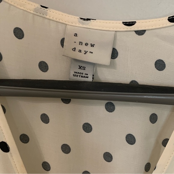 Women's Crepe Puff Short Sleeve Midi Dress - A New Day Size XS EUC - Picture 6 of 7